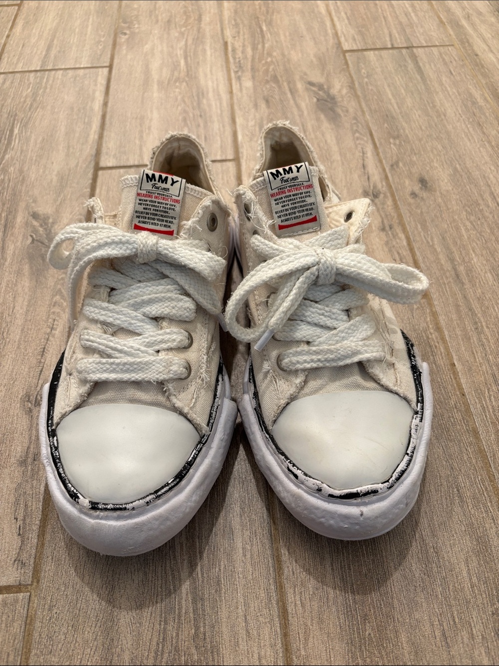 Miharayasuhiro Men's Off-White Canvas Low-Top Sneakers with Black Trim